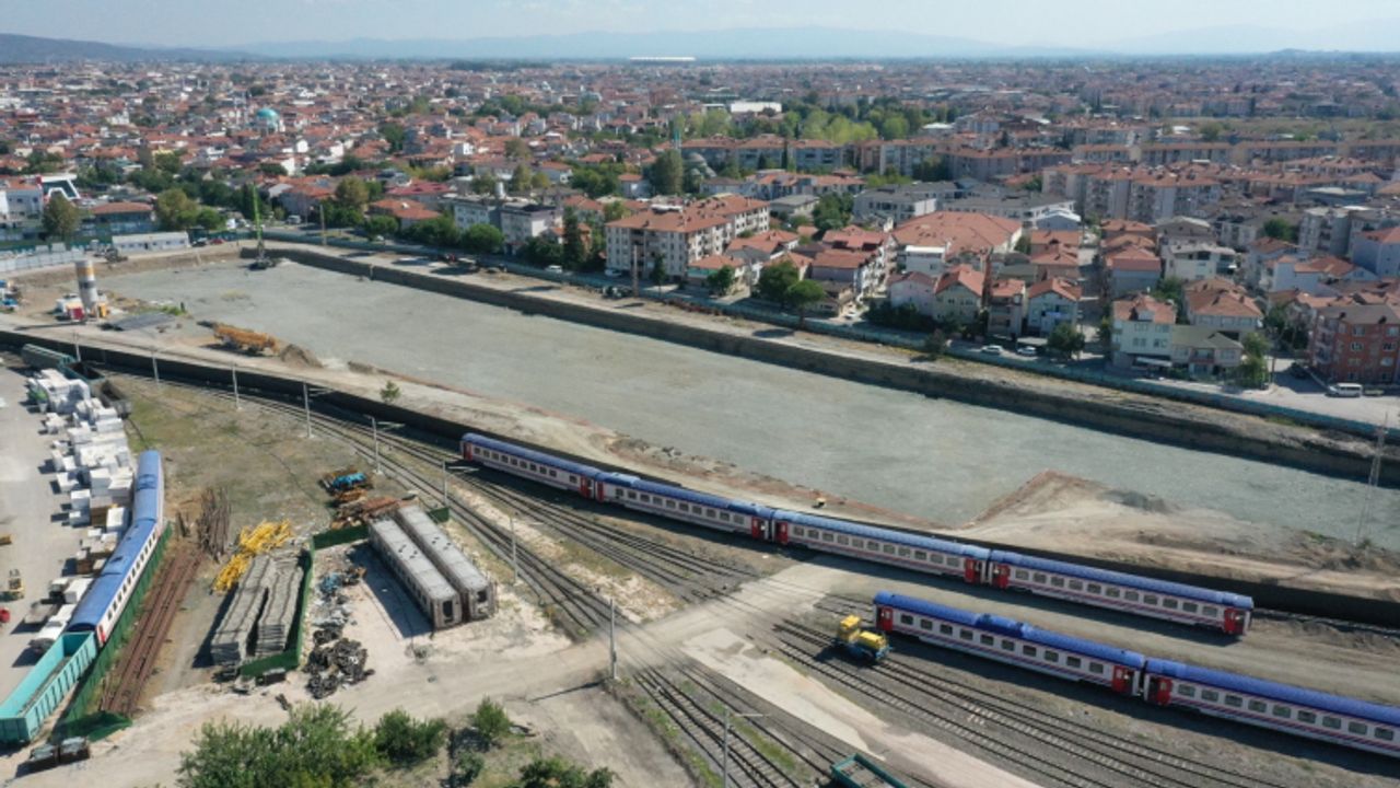 Türkiye’ye Yeni Tren Fabrikası: TÜRASAŞ Sakarya’da Üretim Üssü Kuruyor