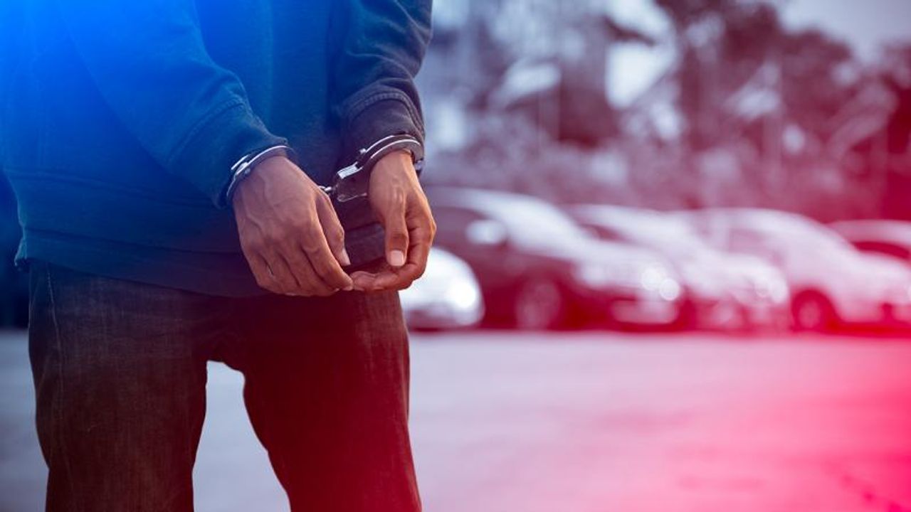 İstanbul merkezli MLKP operasyonunda 21 şüpheli yakalandı