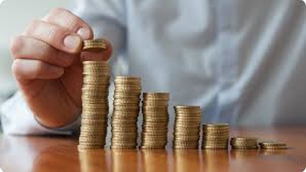 Sabit hat kullanımı azalıyor, konuşma süresi ve gelir artıyor