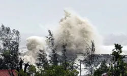 Vietnam’da Kajiki Tayfunu Alarmı