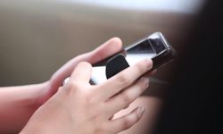 Güney Kore’de Okullarda Ders Saatlerinde Cep Telefonu Yasağı
