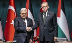 Cumhurbaşkanı Recep Tayyip Erdoğan, Filistin Devlet Başkanı Mahmud Abbas ile bir görüşme gerçekleştirdi.