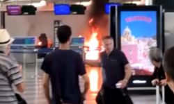 İtalya’nın Malpensa Havalimanı’nda Yolcu Yangın Çıkardı
