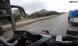 Samsun’da Yol Kenarında Feci Kaza: 2 Kişi Hayatını Kaybetti