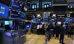 Küresel Piyasalar Trump’ın Tarife Sinyalleri ve Zayıf Verilerle Karışık Seyrediyor