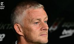 Beşiktaş Tribünlerinden Solskjaer’e Islıkla Tepki!