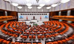 Ankara’da Sıcak Gündem: AK Parti Merkez Yürütme Kurulu (MYK) Toplanıyor