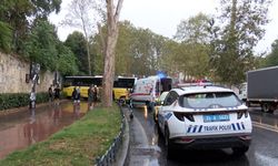 İstanbul’da Peş Peşe İETT Kazaları: Biri Yaralı!