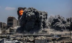 Katil İsrail’in Gazze’ye Saldırılarında Can Kaybı 64 Bin 964’e Çıktı