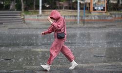 Meteoroloji 2 Kenti Uyardı: Diyarbakır ve Şanlıurfa’da Kuvvetli Rüzgar ve Sağanak