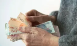 Yaşlı ve Engelli Aylıkları Hesaplara Yatırıldı
