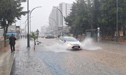 Antalya’da kuvvetli sağanak ve hortum riski uyarısı