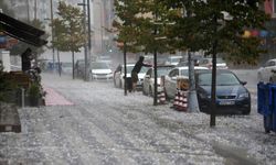 İstanbul’da Fırtına ve Sağanak Uyarısı: Sıcaklık 10 Derece Birden Düşecek