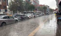 Van’da Kuvvetli Sağanak Uyarısı: Sel ve Heyelan Riskine Dikkat