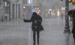 Meteoroloji’den hafta sonu uyarısı: Yağışlar geliyor, sıcaklıklar mevsim normallerinin üzerinde!
