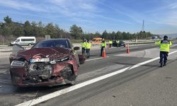 Ankara otoyolunda feci kaza: 1 ölü, 4 yaralı