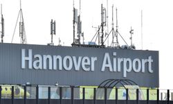 Hannover Havalimanı’nda Dron Alarmı: Uçuşlar 45 Dakika Durduruldu