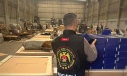 Kocaeli’de Depoya Baskın: 15 Milyon Liralık Taklit Araç Parçası Ele Geçirildi