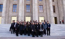 TBMM, bir yılda 1 milyona yakın ziyaretçi ağırladı; arşiv ve açık erişim hizmetleri dijitalleşti.