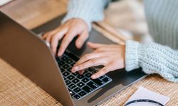 Türkiye’de yapay zeka bilinirliği yüzde 80’i aştı, kullanım oranı dünya ortalamasını geçti