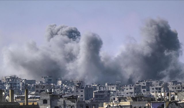İsrail'in Gazze'ye Yönelik Saldırılarında 13 Filistinli Hayatını Kaybetti