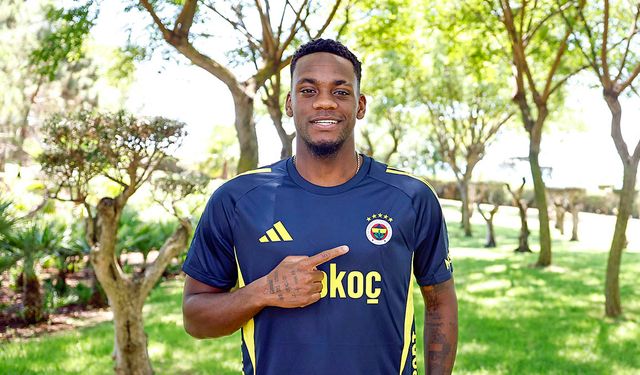 Fenerbahçe'nin Yeni Golcüsü Jhon Duran: "İlk Şampiyonluğumu Burada Yaşamak İstiyorum"
