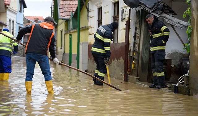 Romanya’da Meydana Gelen Sel Felaketinde En Az 3 Kişi Hayatını Kaybetti