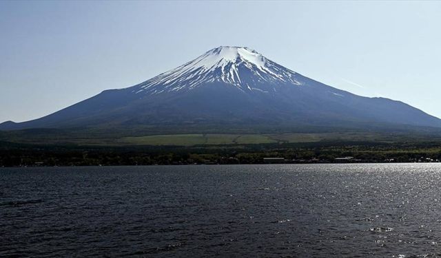 102 Yaşındaki Dağcı Fuji Dağı Zirvesine Çıkarak Rekor Kırdı