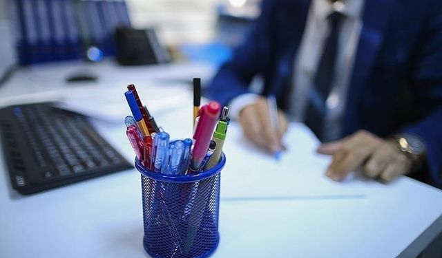 'Dört Gün Çalışma' Modeli Yeniden Gündemde: Hizmet Sektörü İçin Uygulanabilir