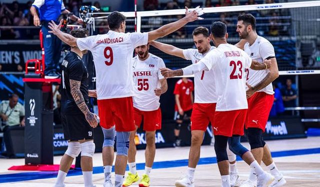 A Milli Voleybol Takımı Kanada’yı 3-0’la Geçti, Son 16’ya Lider Çıktı
