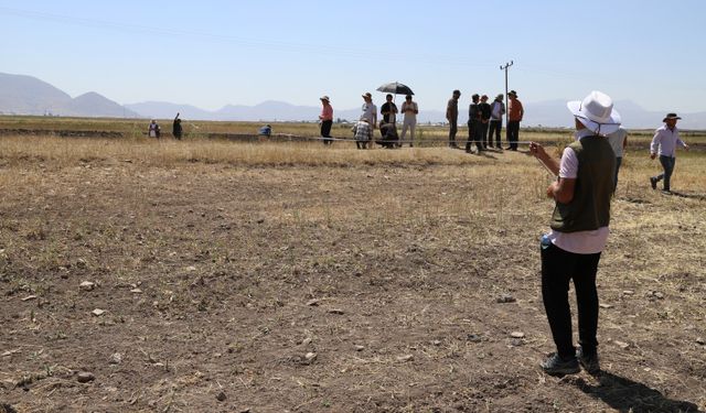 Moğolların Van’daki Yazlık Sarayı Gün Yüzüne Çıkarılıyor