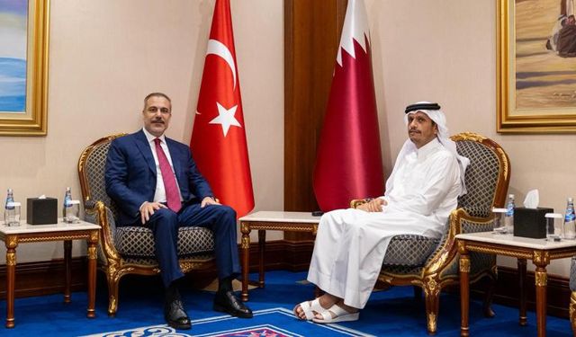 Bakan Fidan, Katar Başbakanı Al-Thani ile Doha’da Görüştü