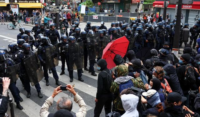 Fransa’da Eylemler: Yaklaşık 200 Kişi Gözaltına Alındı