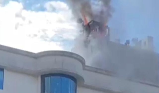 Özel hastanenin çatısında yangın çıktı