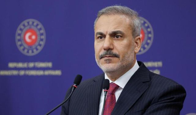 Dışişleri Bakanı Hakan Fidan, Gürcistanlı mevkidaşından düşen askeri uçakla ilgili bilgi aldı