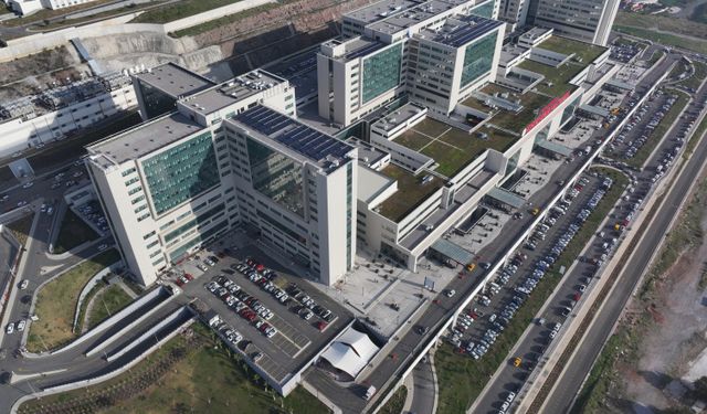 İzmir Şehir Hastanesi, açılışından bu yana 8 milyon kişiye hizmet verdi