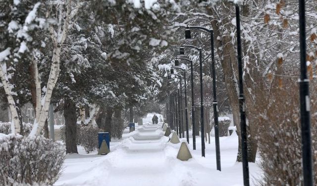 Karaçoban Eksi 30 Dereceyle Türkiye’nin En Soğuk Yeri Oldu