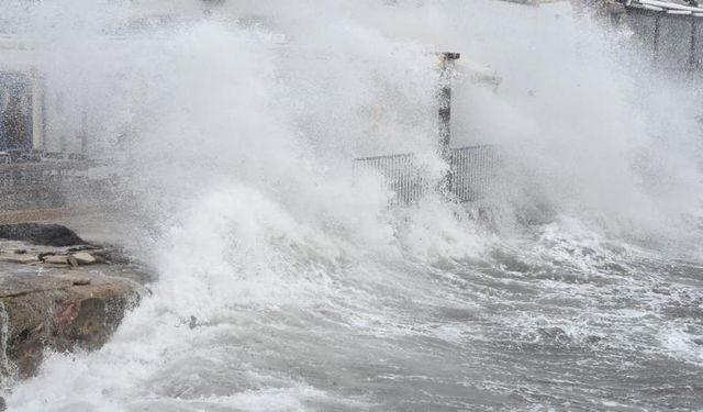 Batı Karadeniz İçin Fırtına Uyarısı
