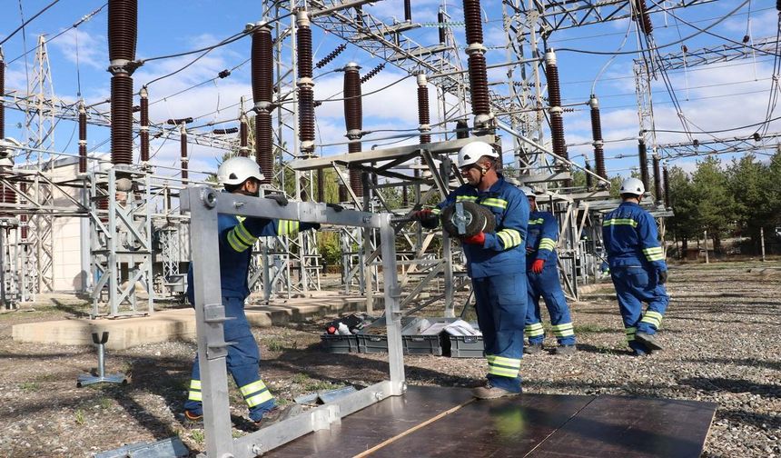 Elektrik Santrallerine 2,3 Milyar Liralık Kapasite Desteği