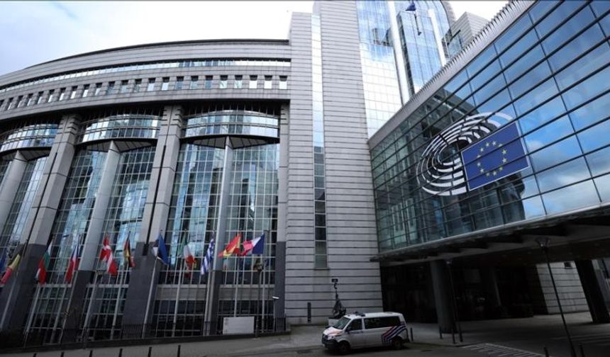 AB Liderler Zirvesi Başladı: Ukrayna’nın 2026-2027 Finansmanı Masada